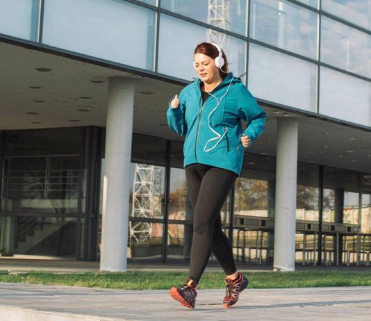 How to Breathe While Running: Find Out Now