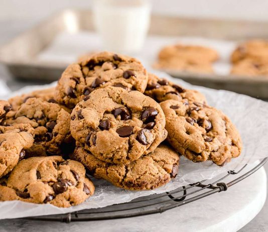 How to Make Perfect Chocolate Chip Cookies