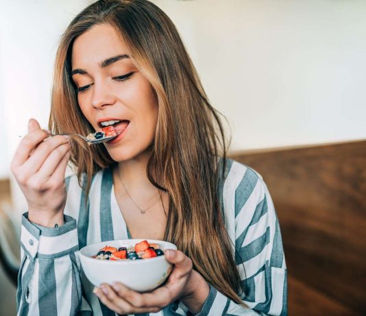 Tips and Techniques for Eating Healthily and Mindfully
