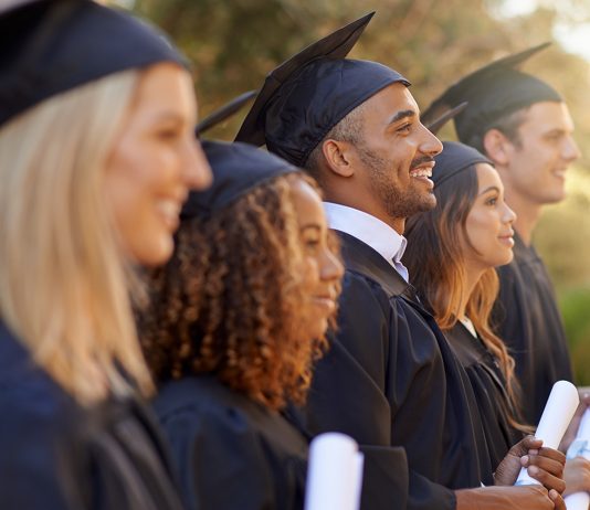 Graduation Quotes to Inspire Your Next Chapter