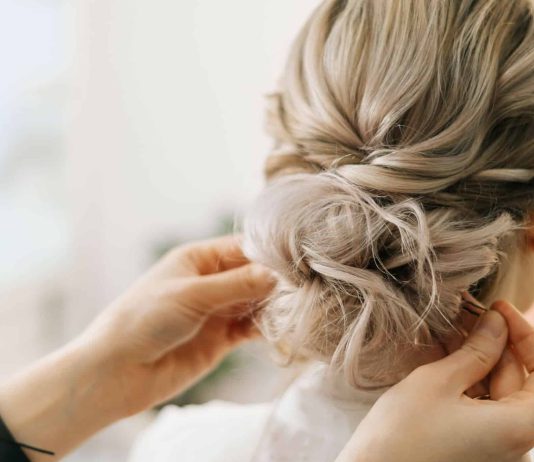 Top Chic and Elegant Hairstyles for Longer Hair