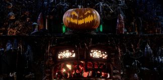 The Top Must-Watch Halloween Movies for a Spooky Night In