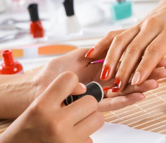 The Benefits of Natural Nail Care