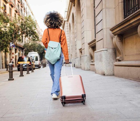 Must-Know Safety Tips For Women Traveling Alone On A Road Trip